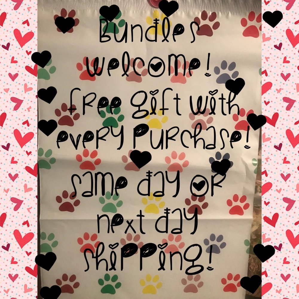 Bundles, free gifts, shipping and love!